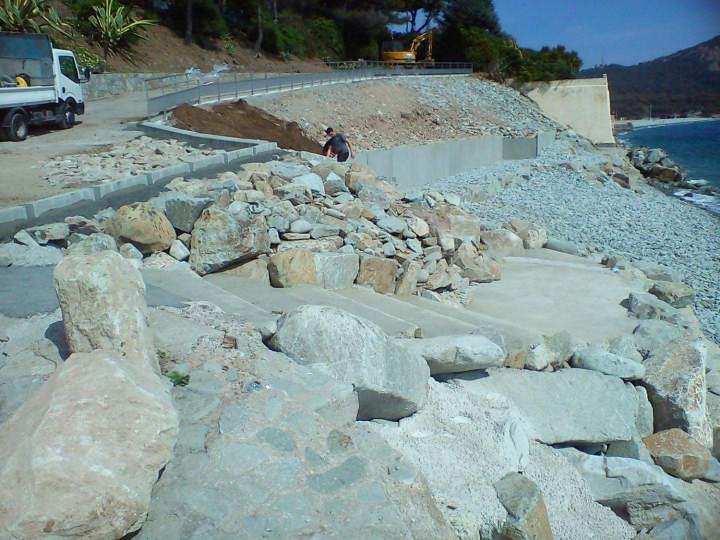  nivellement de terrain Saint-Julien